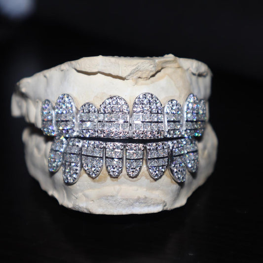 TG010 — Invisible Set White Gold Plated Moissanite Grillz - Top 8 & Bottom 8