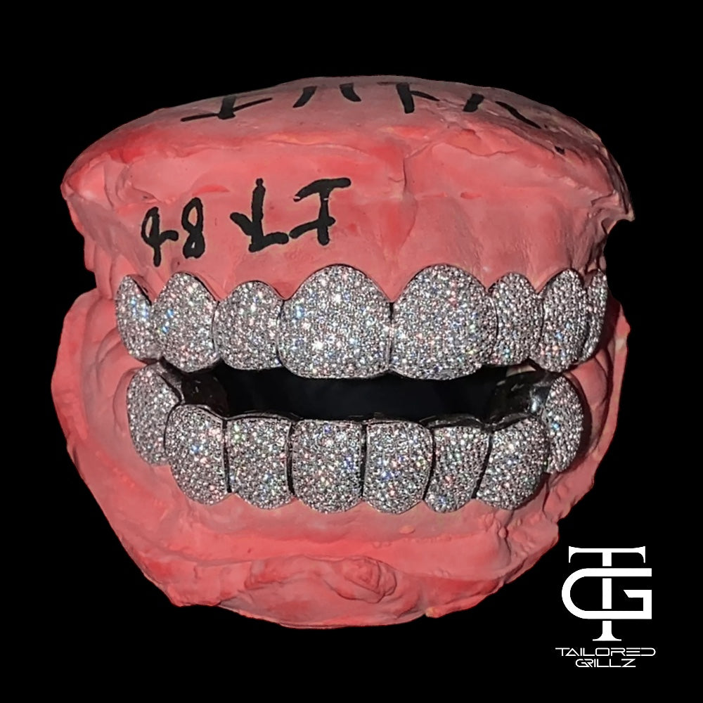 VVS Moissanite 16 Tooth Grillz Set